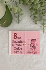 5 Adet | Kadınlar Günü Kartlı İnci Beyaz Bileklik - Kadınlar Günü Hediyesi - Görsel 2